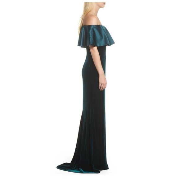 NWT Adrianna Papell Emerald Green Off The Shoulder Velvet Maxi Gown Dress - Picture 3 of 7